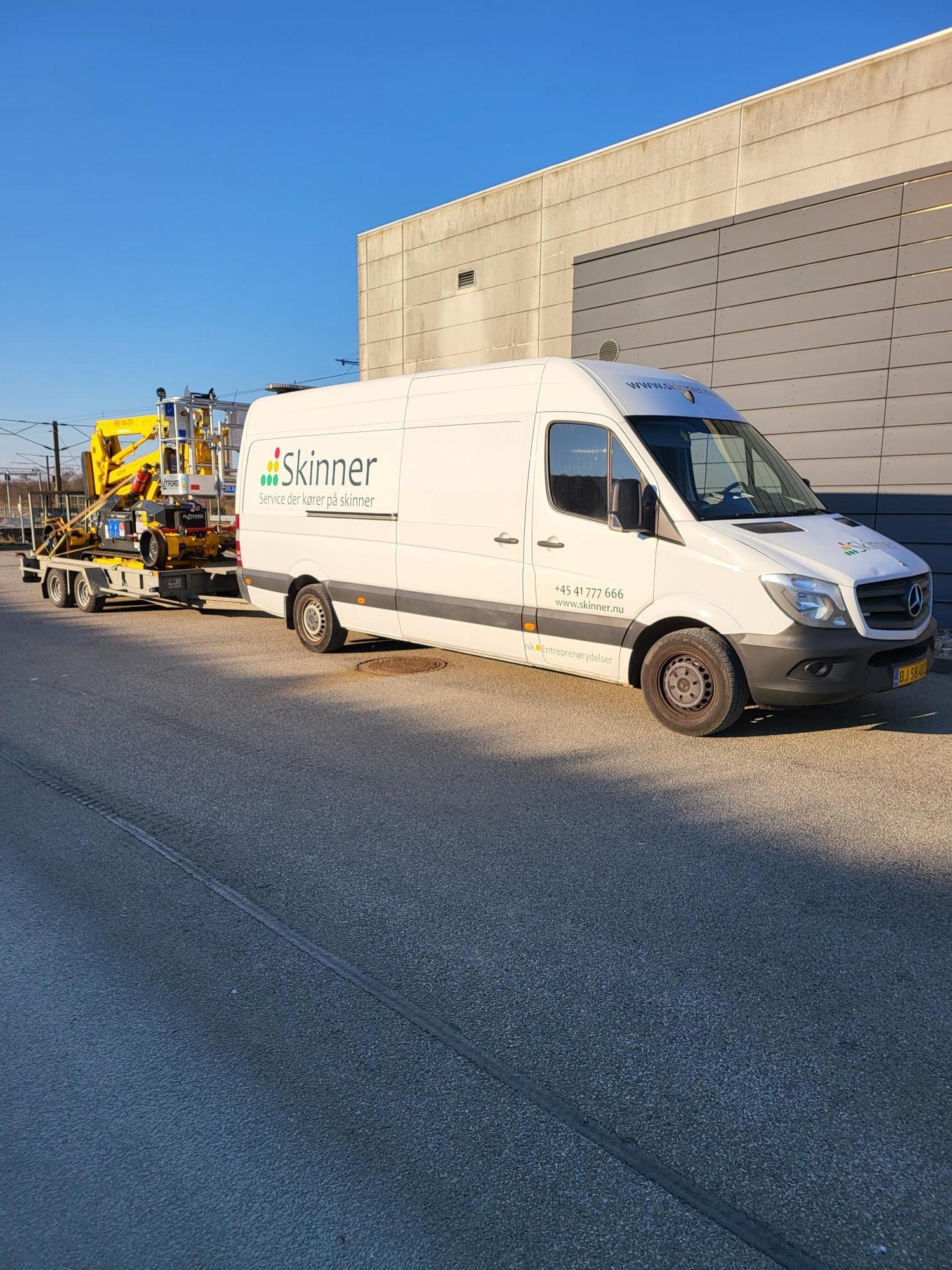Platform RR9 med trailer